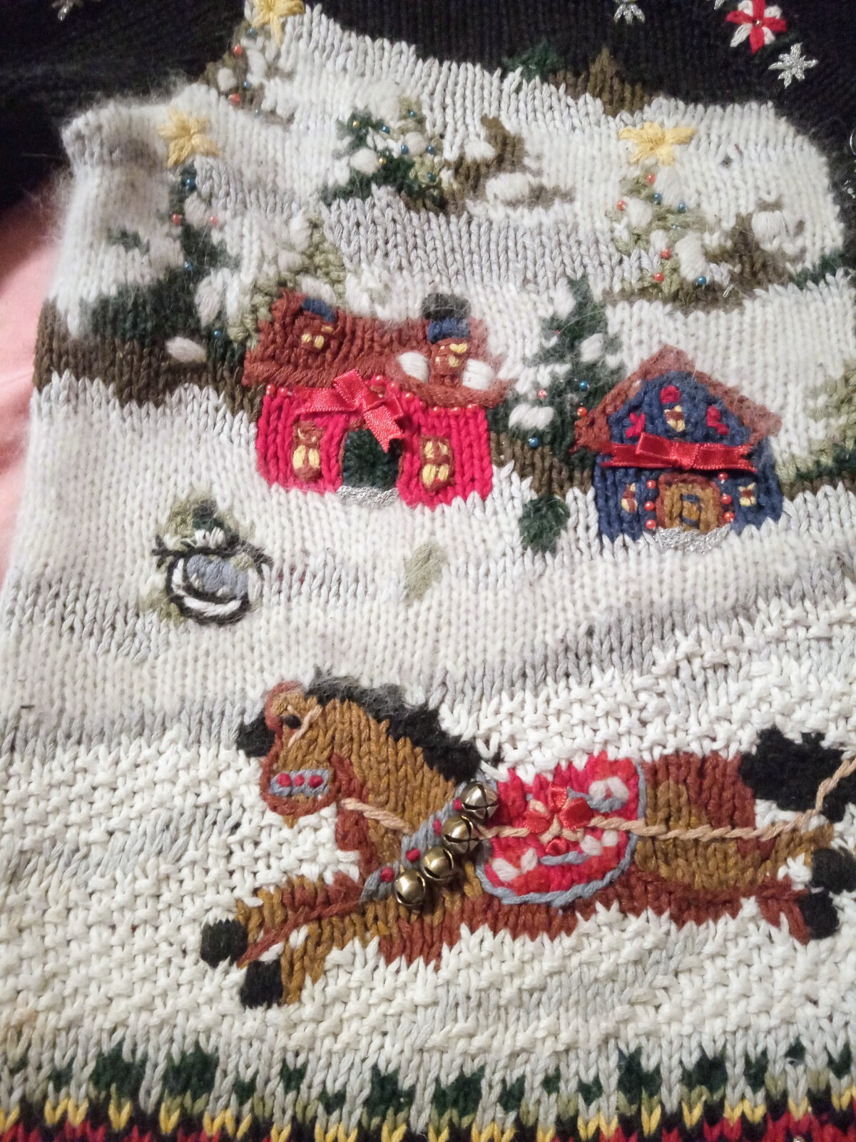 Vintage reference point petites Christmas sweater horse pulling sleigh