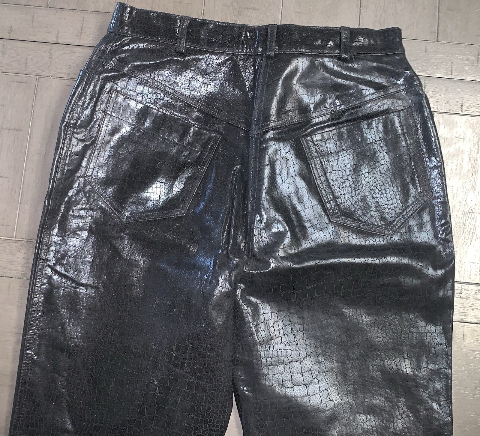 B3 90s BENELLE BIKER BLACK SOFT LEATHER PANT BOOTCUT MOTORCYCLE 28×31” RAW HEM