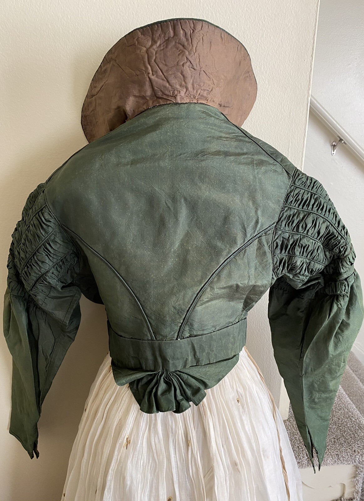 Rarest 1825 Regency Spencer Jacket Rich Emerald « Arsenic » Green Museum Quality!