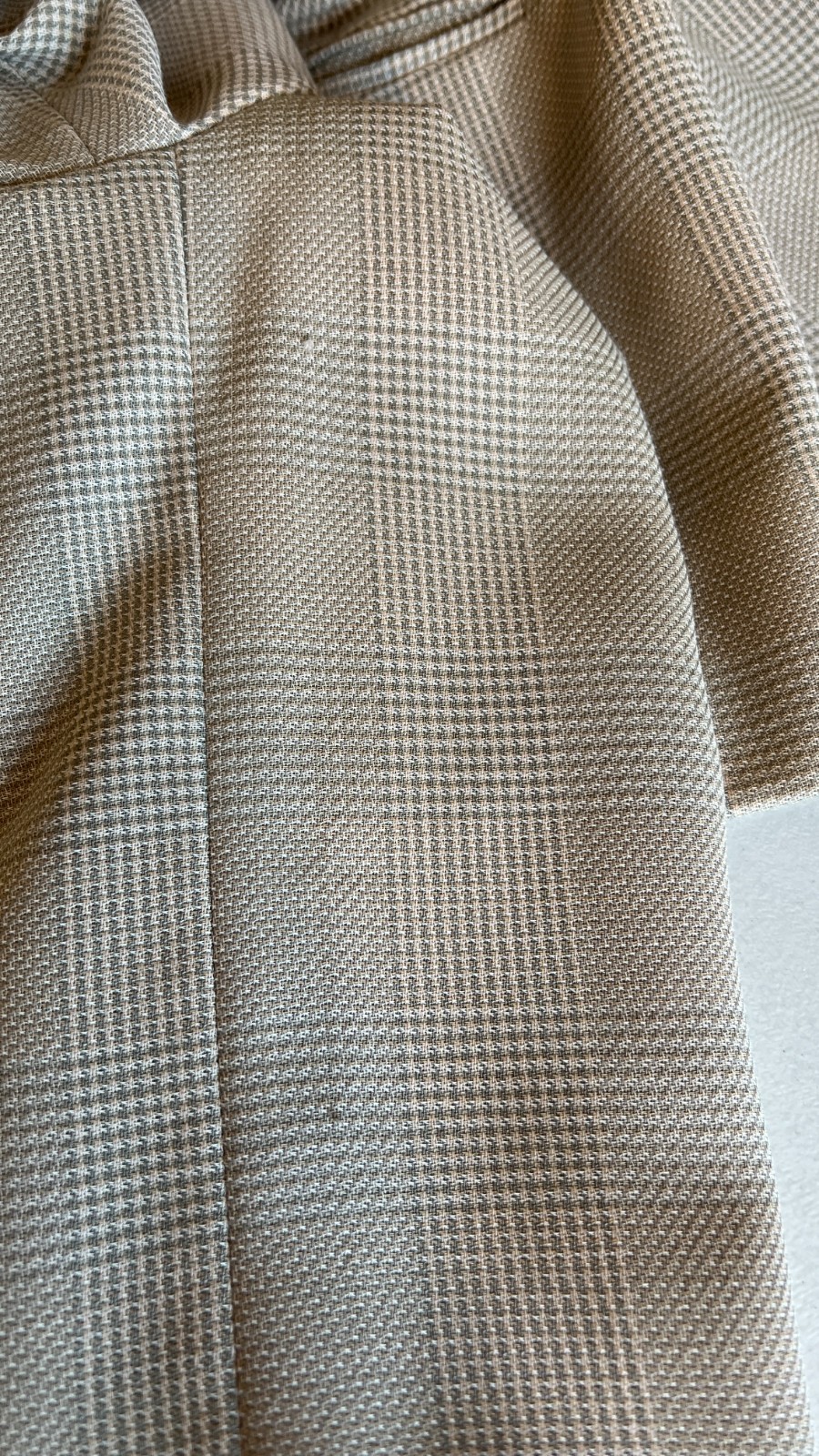 Giorgio Armani Le Collectioni Vintage Beige Plaid Wool Blazer Women&rsquo;s SZ 38/4