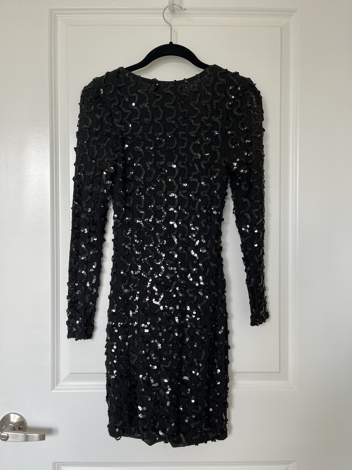 black vintage LA Glo long-sleeve sequin dress size 7/8