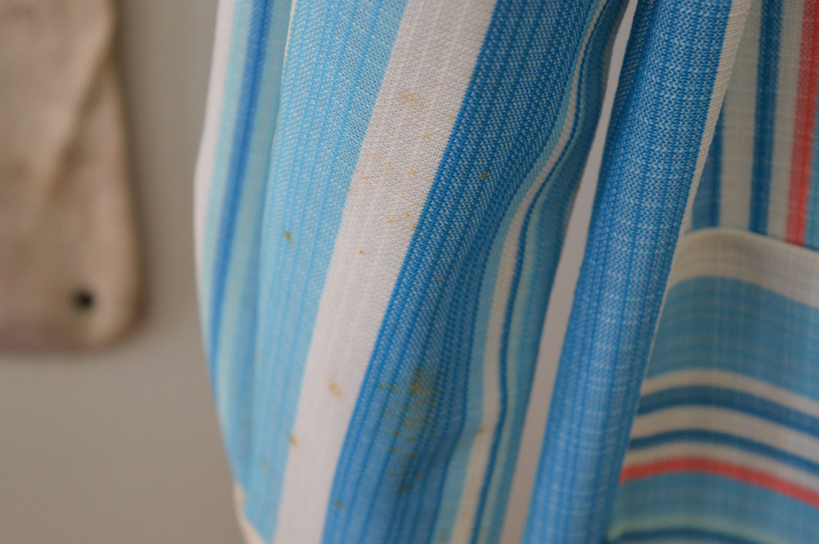 Vintage BARCLAY SQUARE Blue Pink Striped Polyester Button Down Shirt Size 15/16