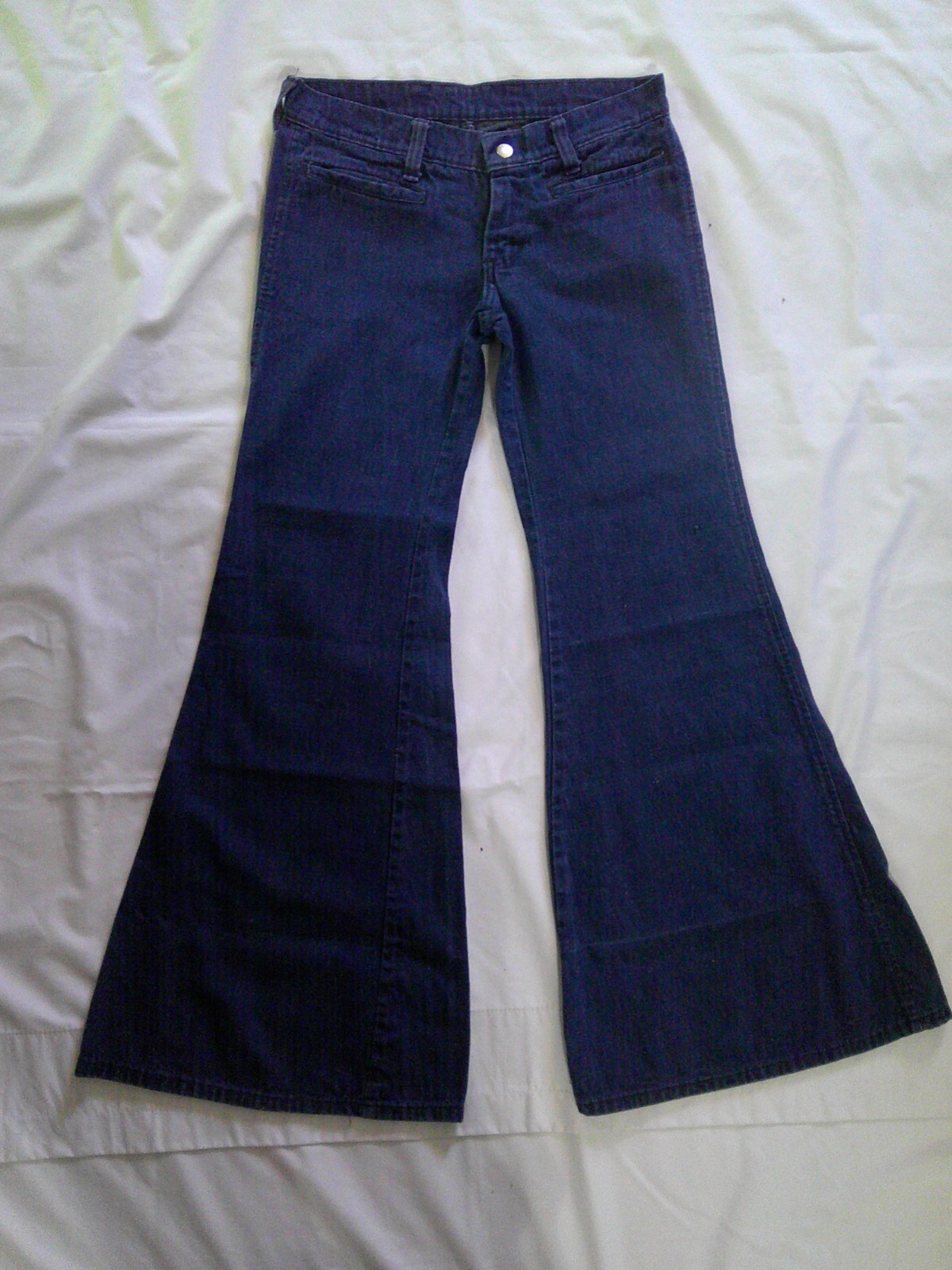Vtg 70s MALE Flare Leg 14&Prime; Wide Bell Bottom Hip Hugger Denim Jeans Pants 28×29.5
