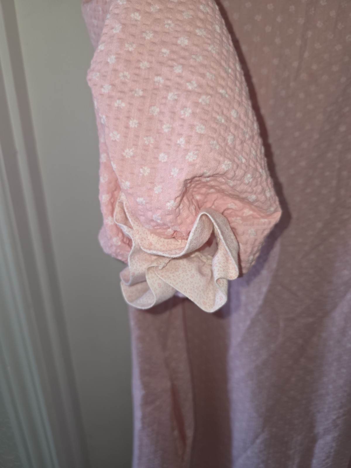 Vintage Miss Elaine Ruffle Pink Floral Nightgown (Medium)