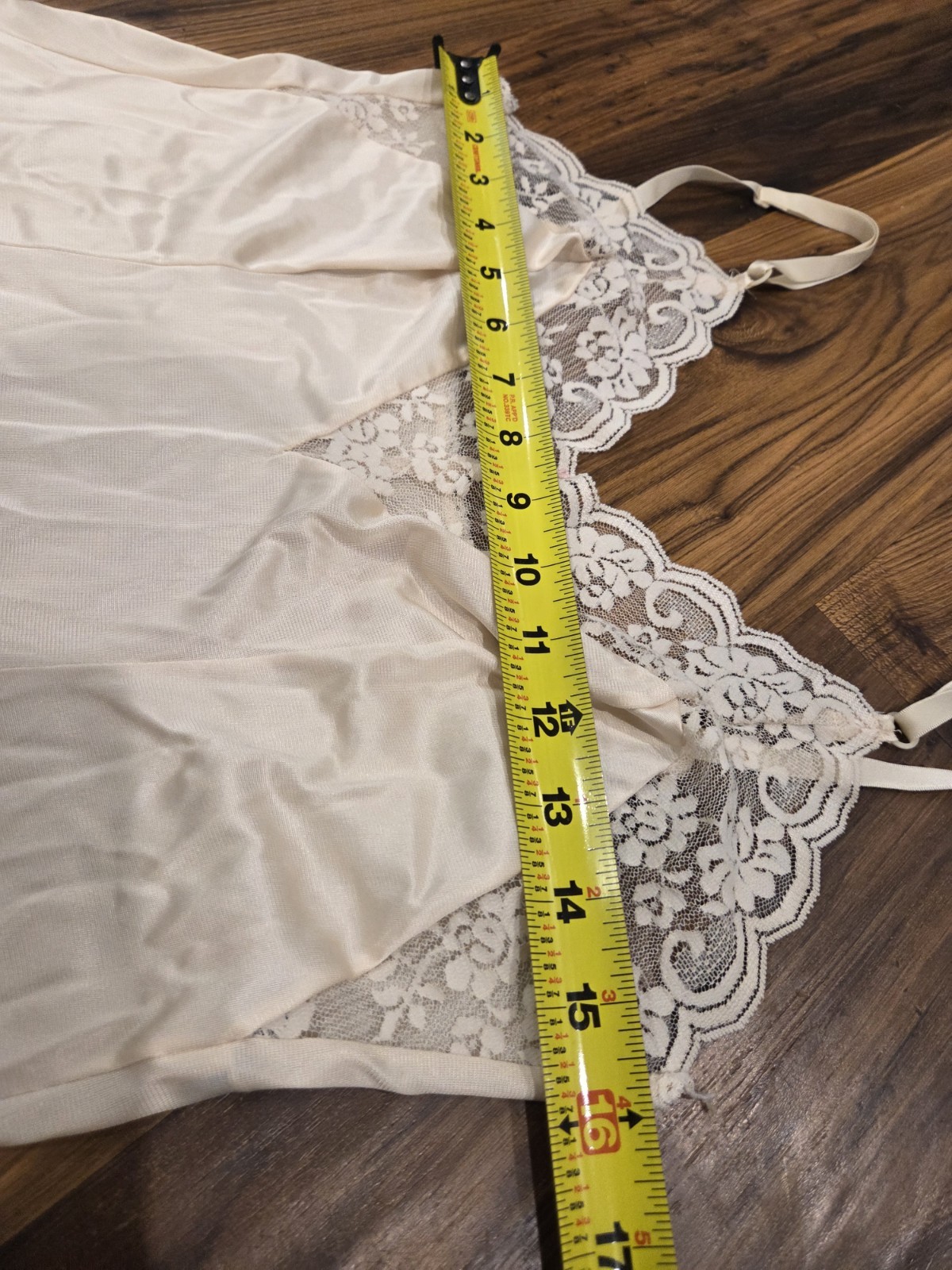 Vtg Maidenform Chantilly Cami Cream Satin Lace Tank Sz 36 ILGWU Coquette Bride