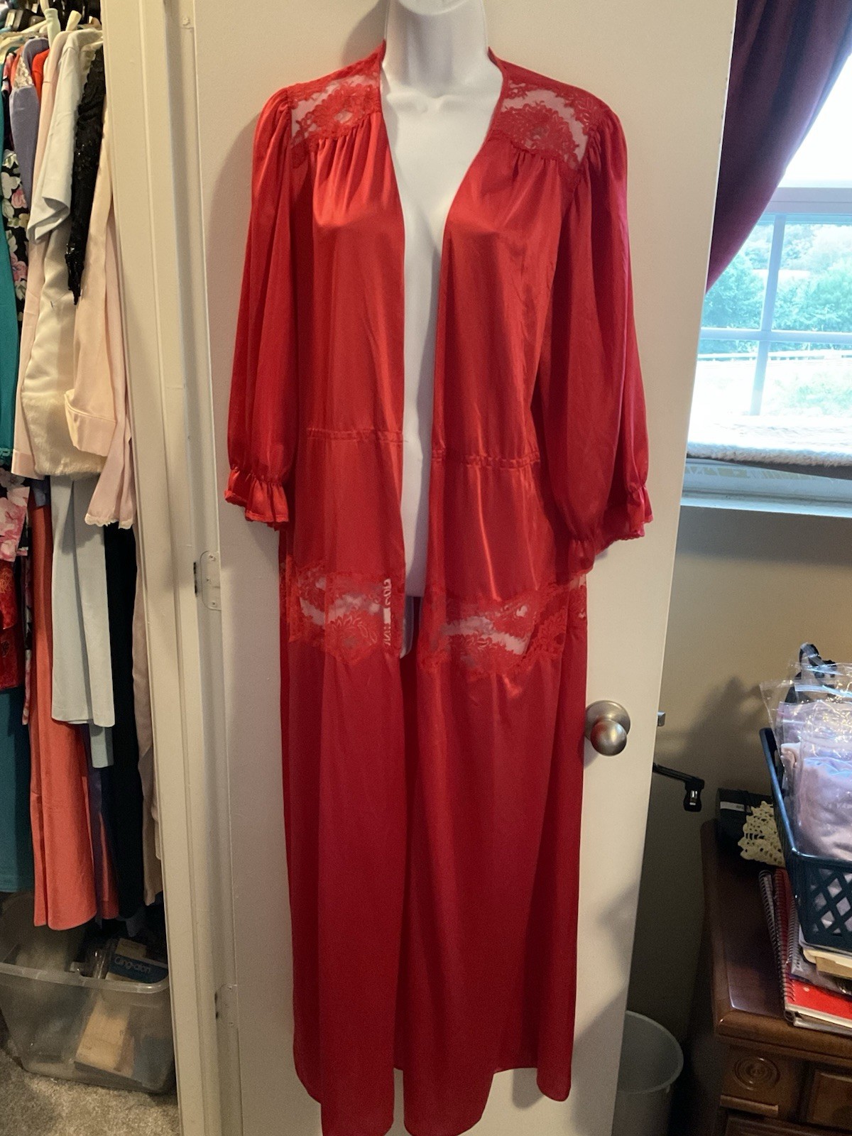 Vtg Lorraine Red Nylon & Lace Peignoir Robe Size Large