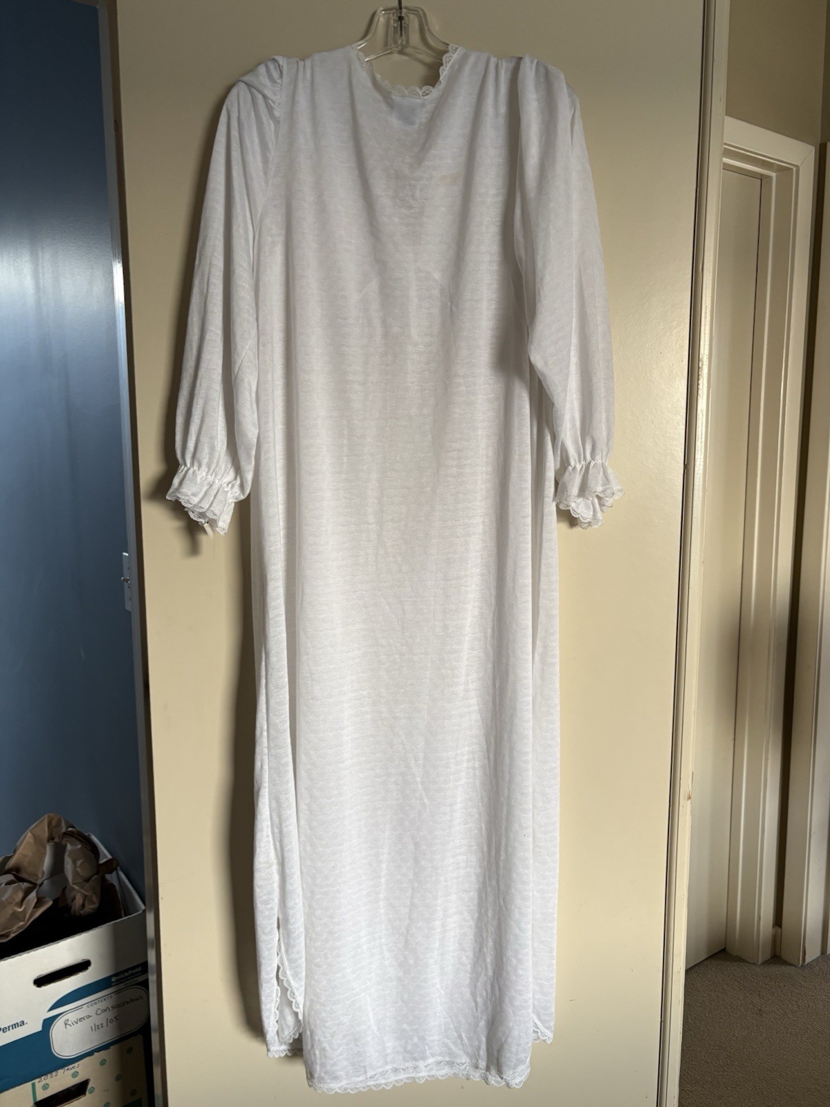 Gillian O’Malley NEW With Tags 1980’s White Embroidery Lace Ruffles Size Medium