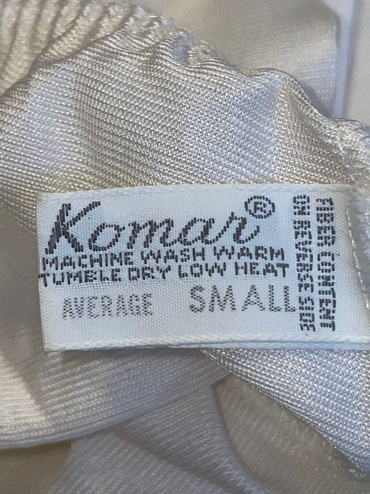 Komar Off White Nylon Ladies Side Slits Half Slip – Women&rsquo;s Size S Average 25&Prime;