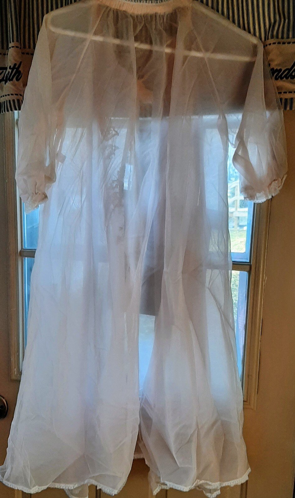 Vintage 2pc Set Double Layer Peach Seamprufe Nightgown & Robe size 32