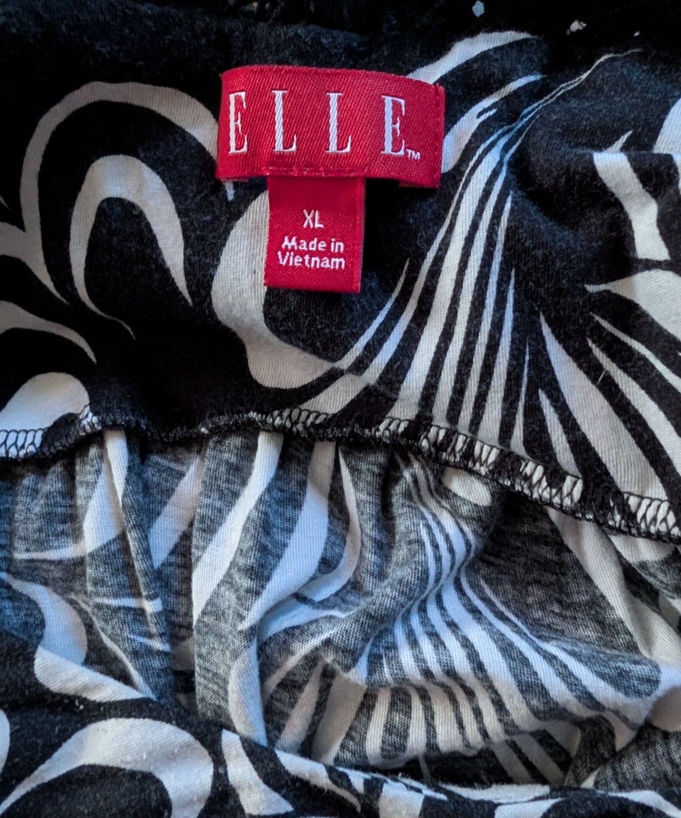 ELLE Sz XL Women Black & White Geometric V Neck Dress with Lace Racer Back Y2K