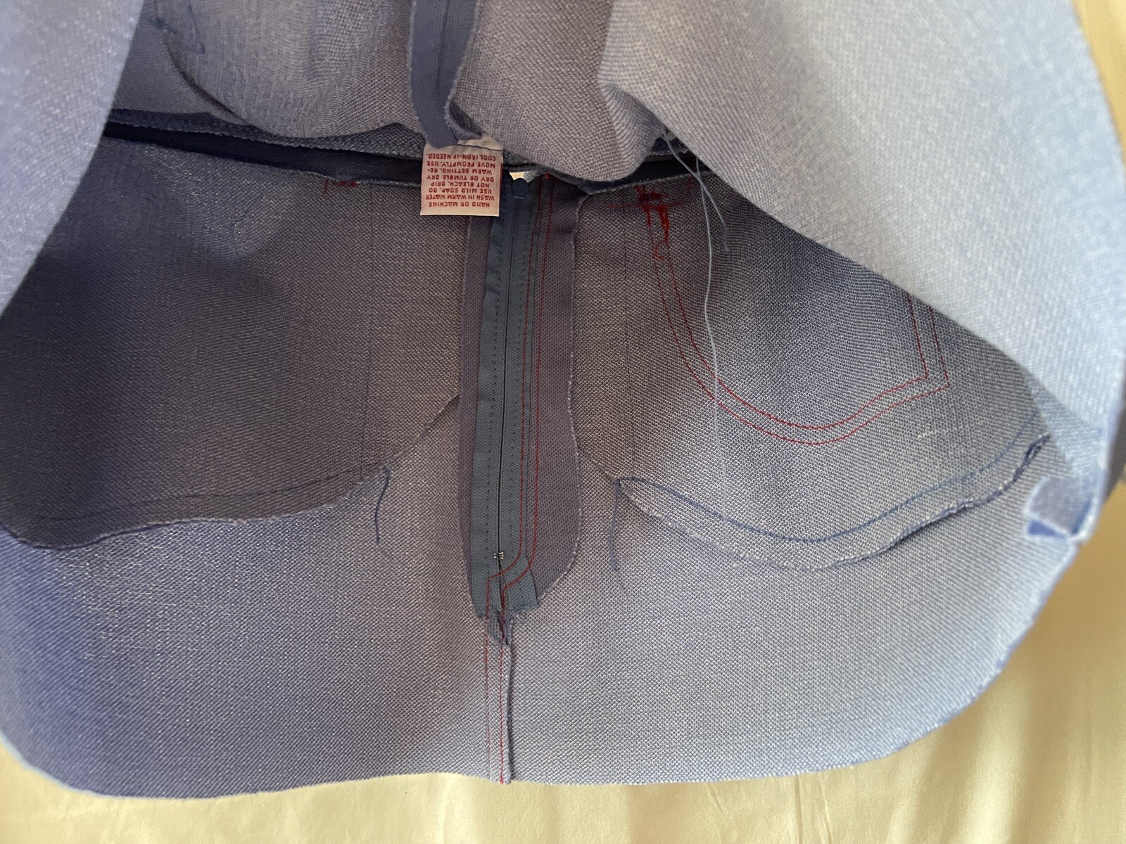 VINTAGE 70&rsquo;S GRAFF CALIFORNIA WEAR BLUE POLY SHORT MINI SKIRT, 28&Prime; WAIST, EUC