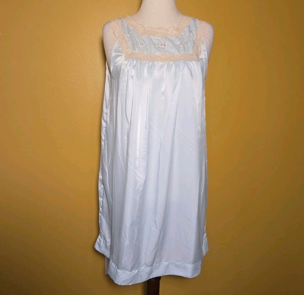 Vintage Barbizon Laurel Nightgown Small Blue Lace Trim Floral Satin De Lys Nylon