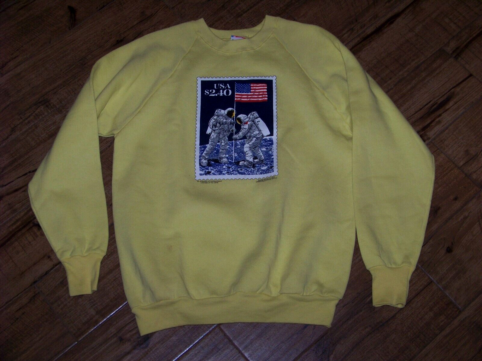 Vtg. U.S. Postal Service 1989 Sweatshirt – L – Priority Stamp « Man On The Moon »