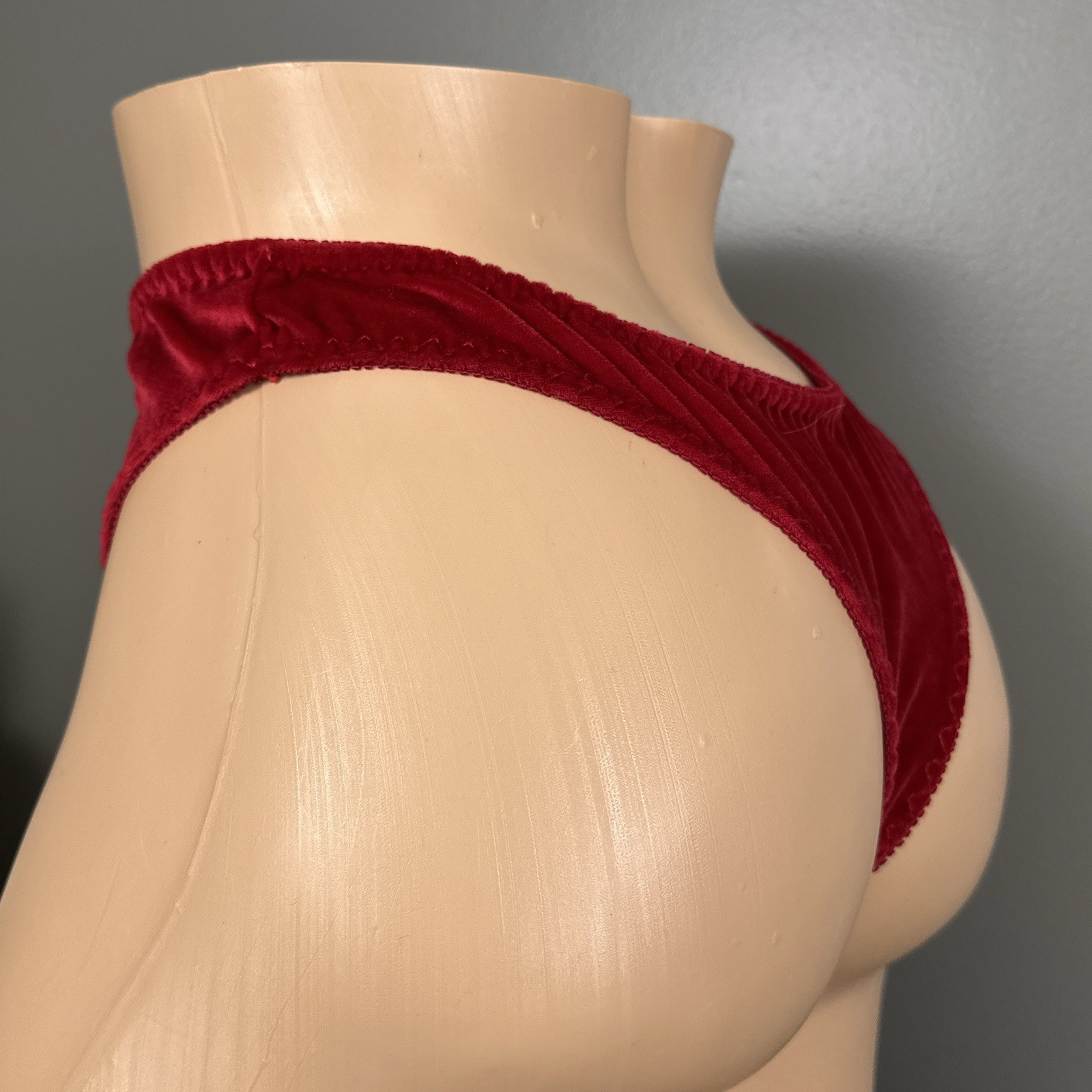 Vintage Red Velvet Thong Panties Size 7 Large NOS Hong Kong High Cut Lingerie