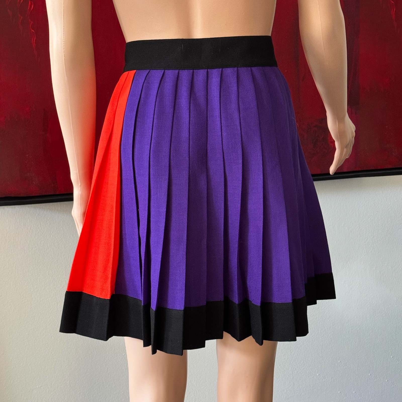 GIANNI VERSACE pleated wool wrap skirt size 42 from F/W 1991/92