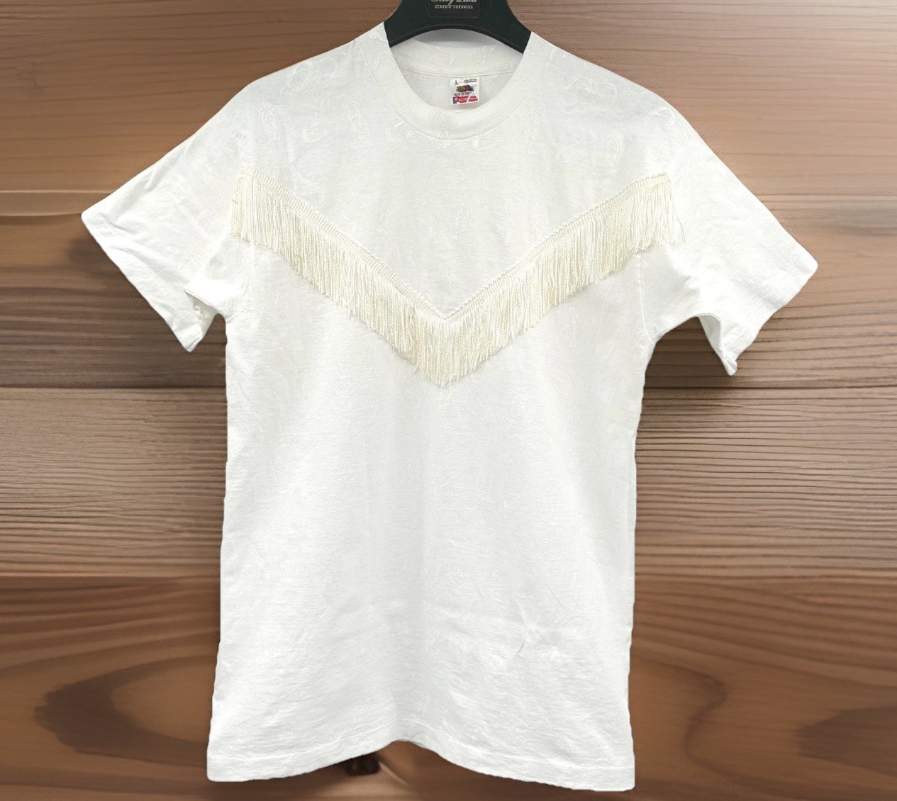 Womens Vtg 90s Western Fringe T-Shirt White Embossed Cowgirl Fruit of the Loom
