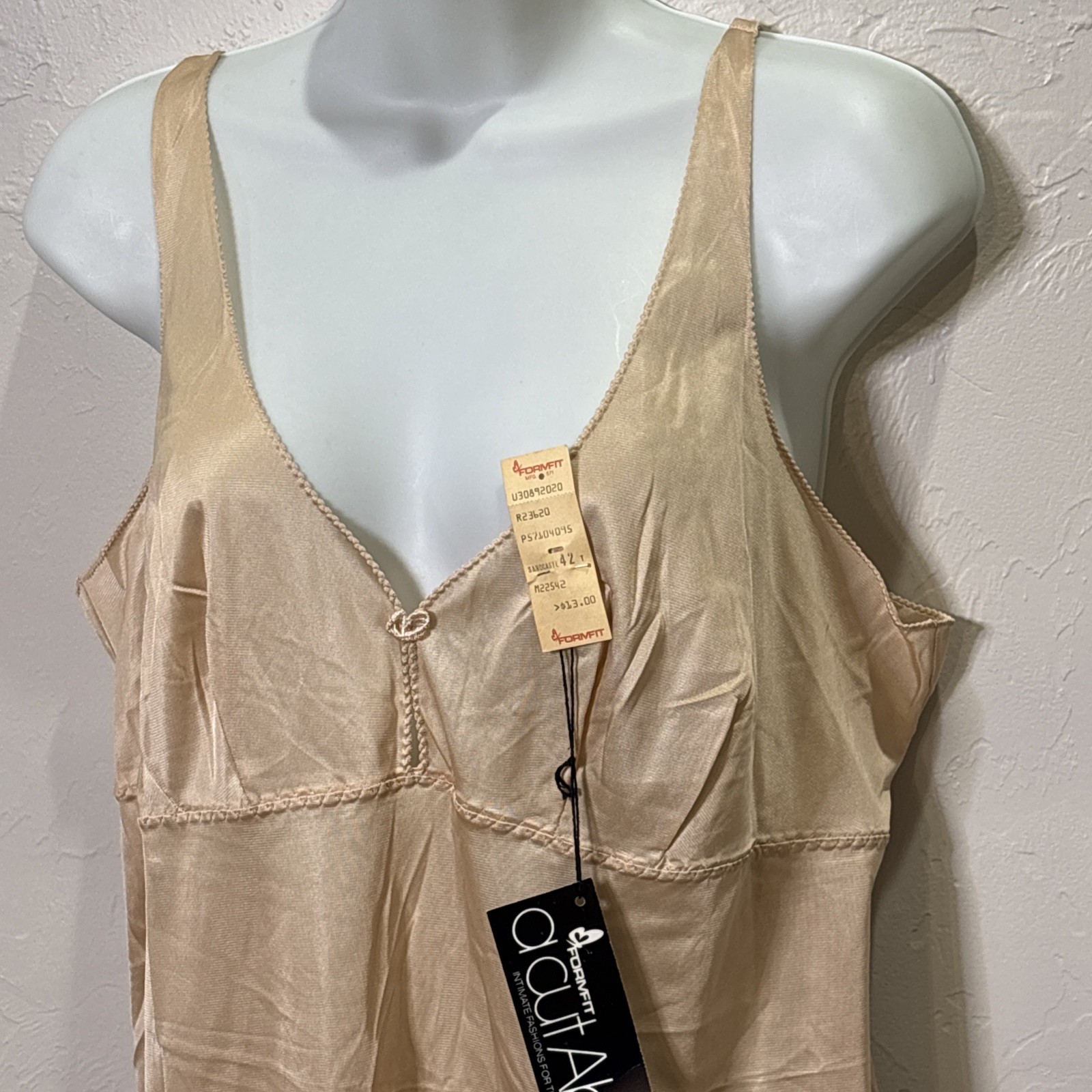vintage formfit a cut above full length beige nude slip 42 tall