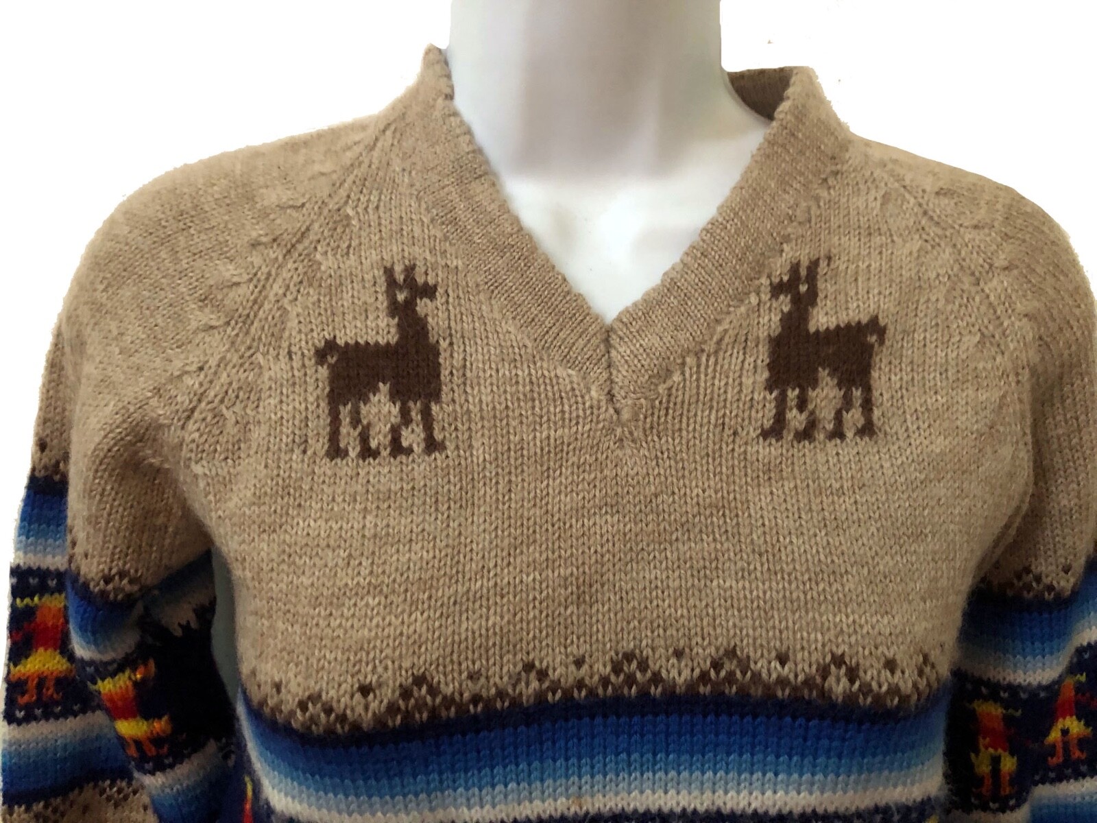 Vintage Classic Peruvian 100% Wool V-neck Llama Sweater XS /Tween /Unisex