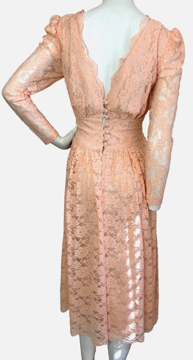 50s Lace Cocktail Dress Size XS Peach Open V-Back Long Sleeve Midi Vintage EUC