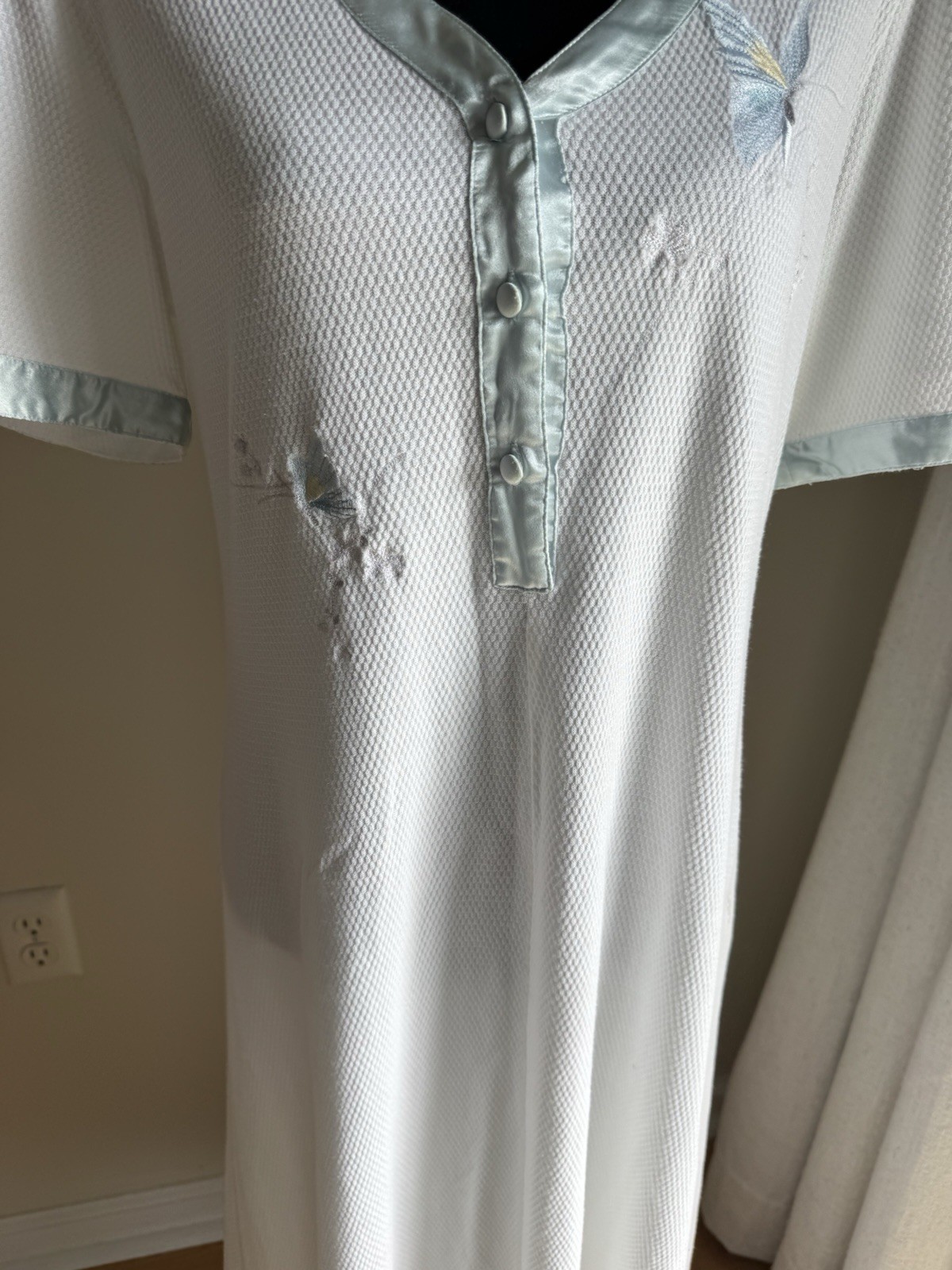 Vintage Natori Classics White Cotton with Silk Trim and Embroidery Nightgown