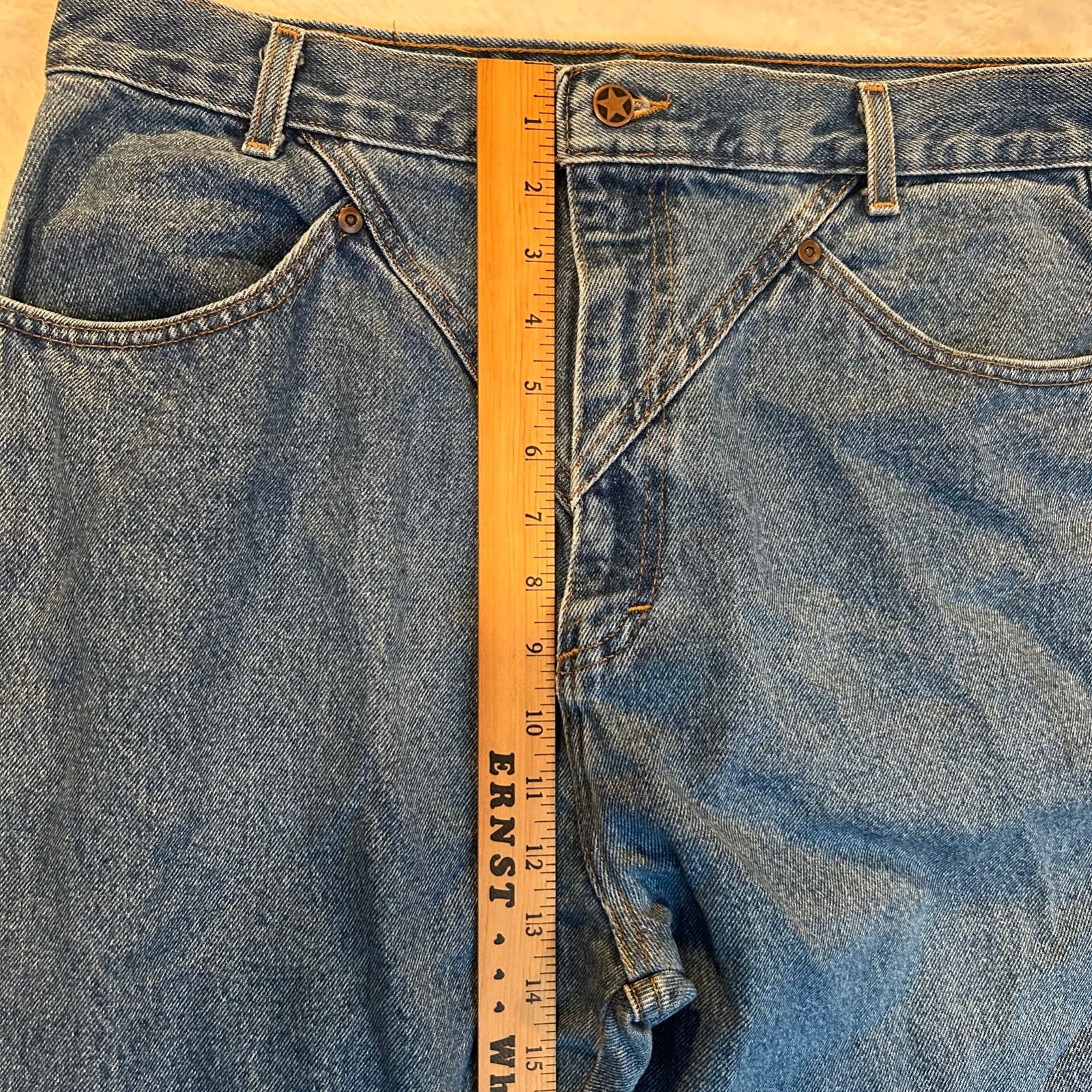 Vintage 80s 90s Ozark Mountain Jeans Women&rsquo;s High Rise Made in USA V-Yoke 33×32