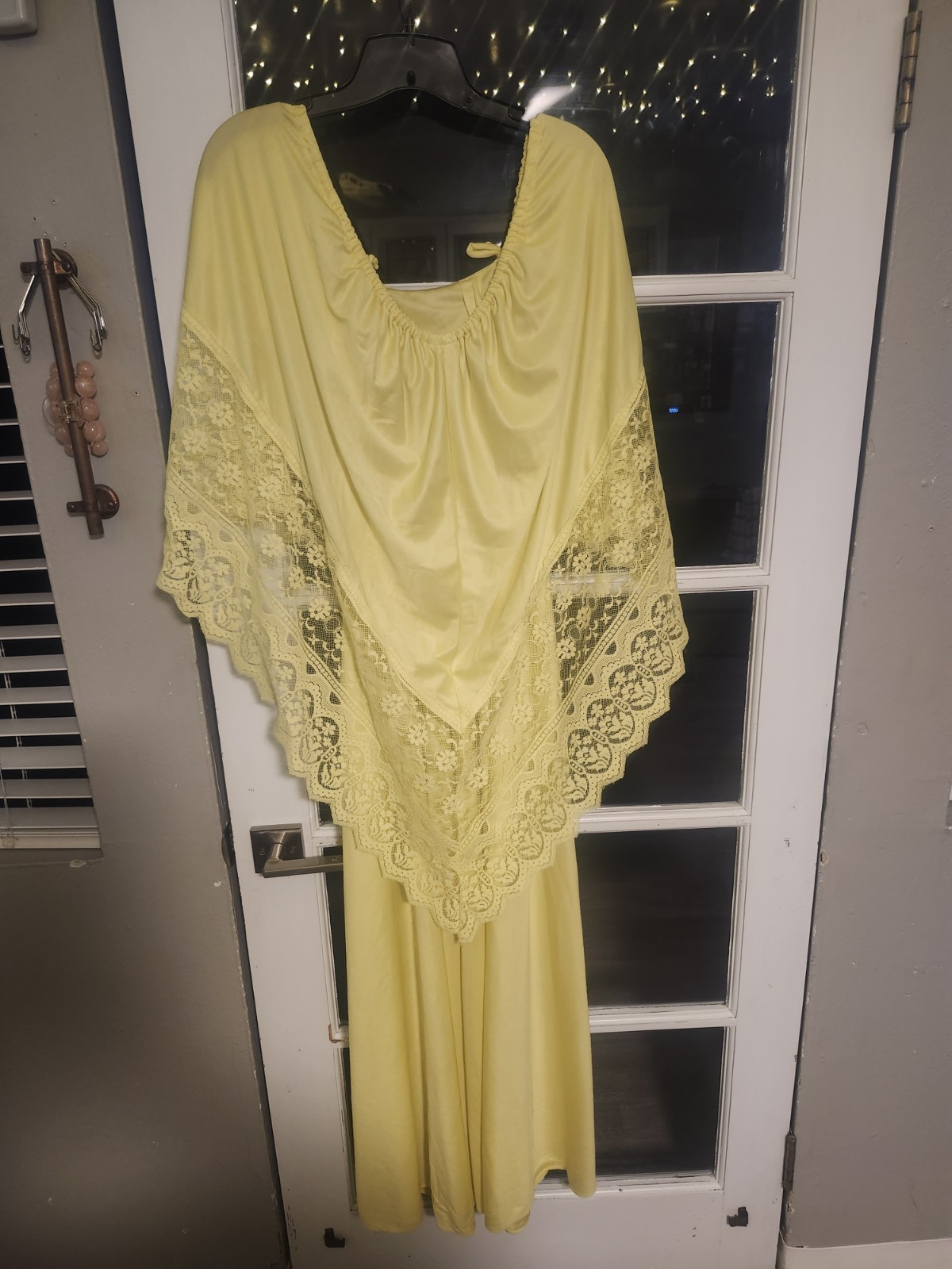 Canary Yellow Vintage ILGWU Union Made Lace Capelet Maxi Gown Dress Size 6 EUC