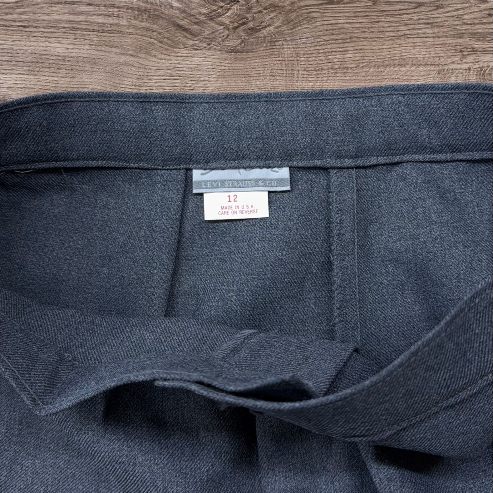 Vtg Levi&rsquo;s Bend Over Sta-Prest Gray Slacks Womens Size 12 (28×28) Made in USA