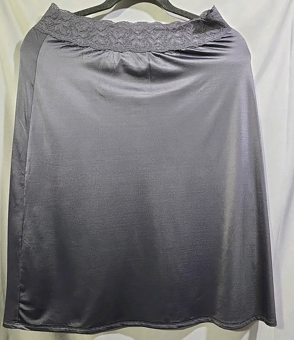 Nylon Spandex Half Slip Vassarette Slinky Black Side Slit, Waist 30&Prime;-36&Prime; L 25&Prime;