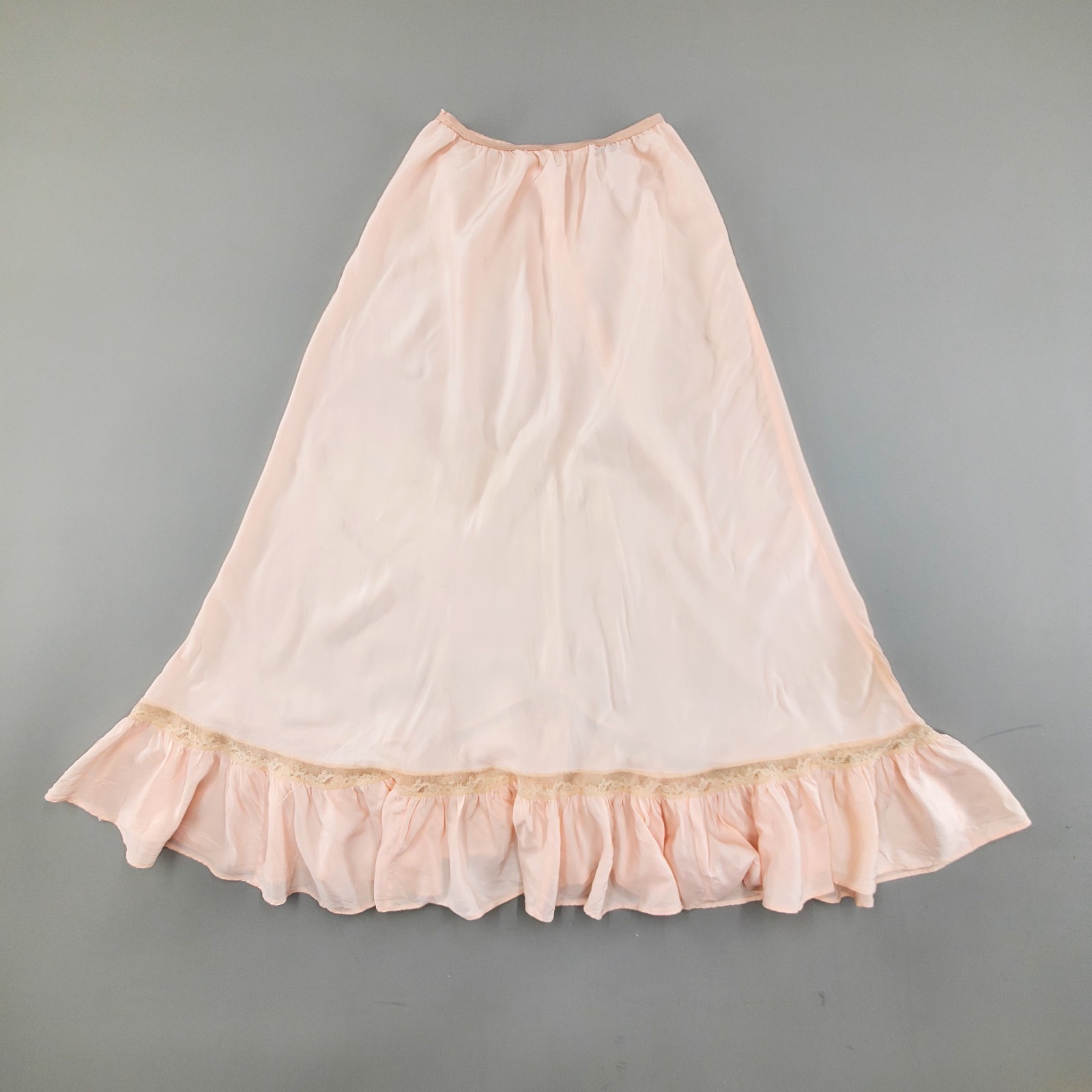 Vintage 1940s Du Barry Pastel Pink Ruffled Slip Skirt Size XS