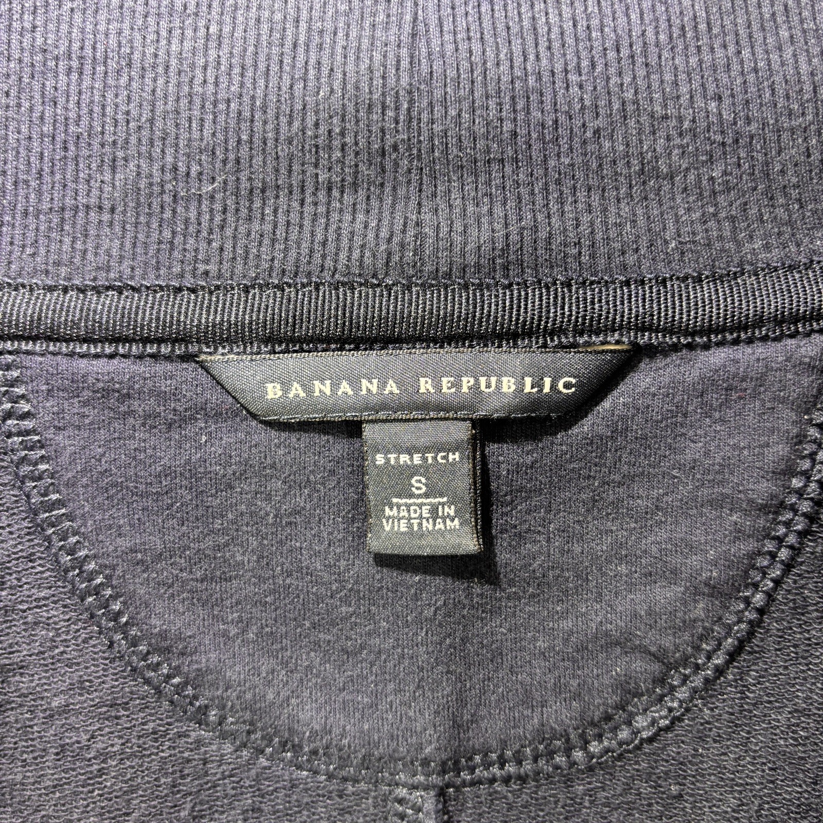 Banana Republic Stretch Wrap Navy Top Blouse Sz Small Excellent condition