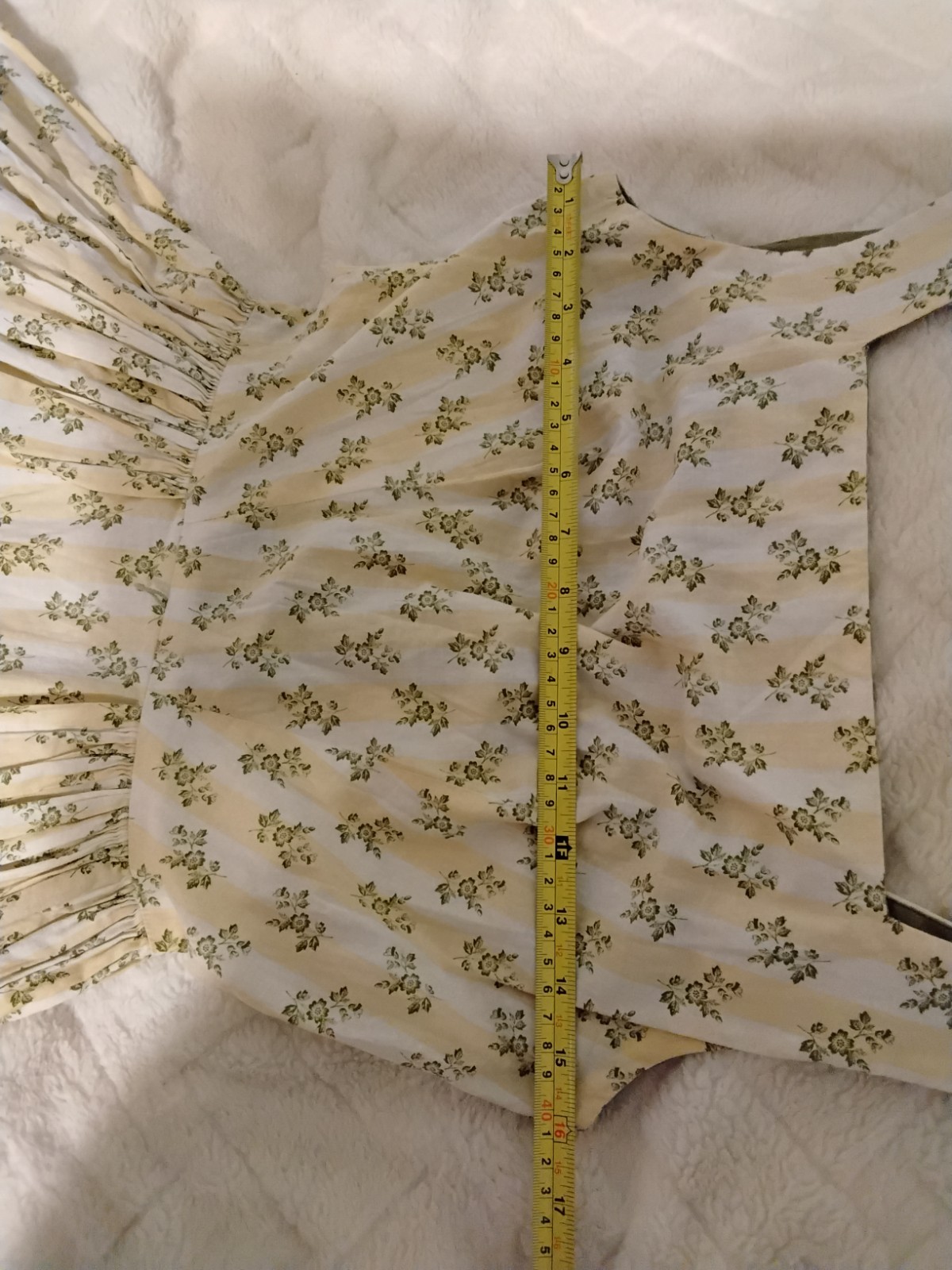 Vintage 1950s 1960s Helen Whiting Cotton Floral Dress S/M Rare Button Back