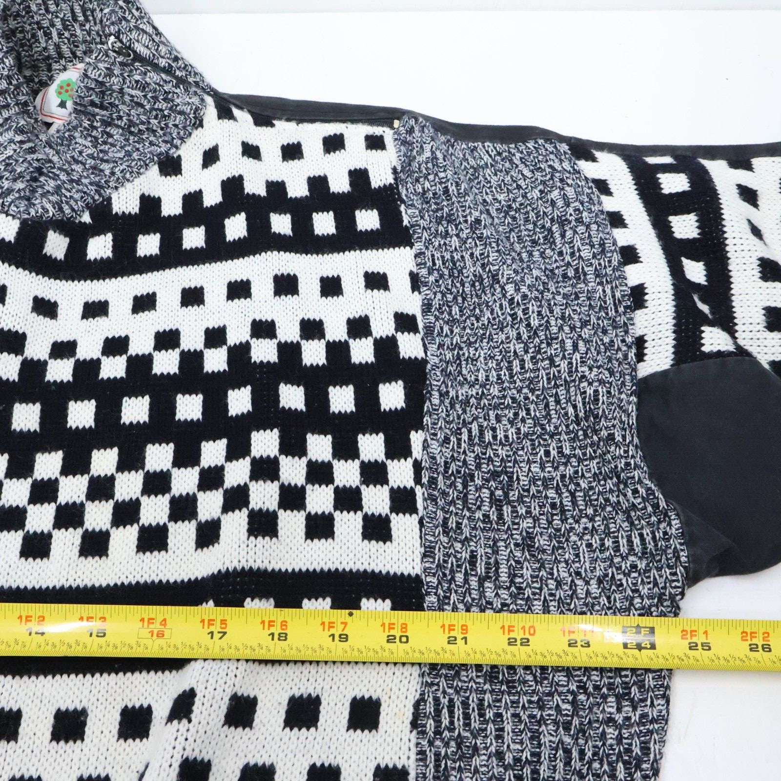 Vintage Oversized Geometric Sweater M Black White Checkered Organically Grown
