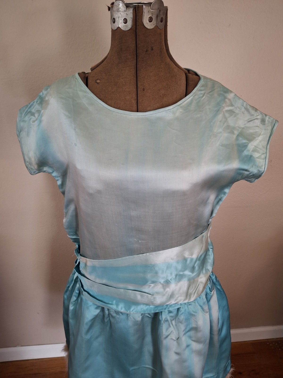 Vintage 1920s Turquoise Blue Flapper Swansdown Trimmed Dress With Waist Sash