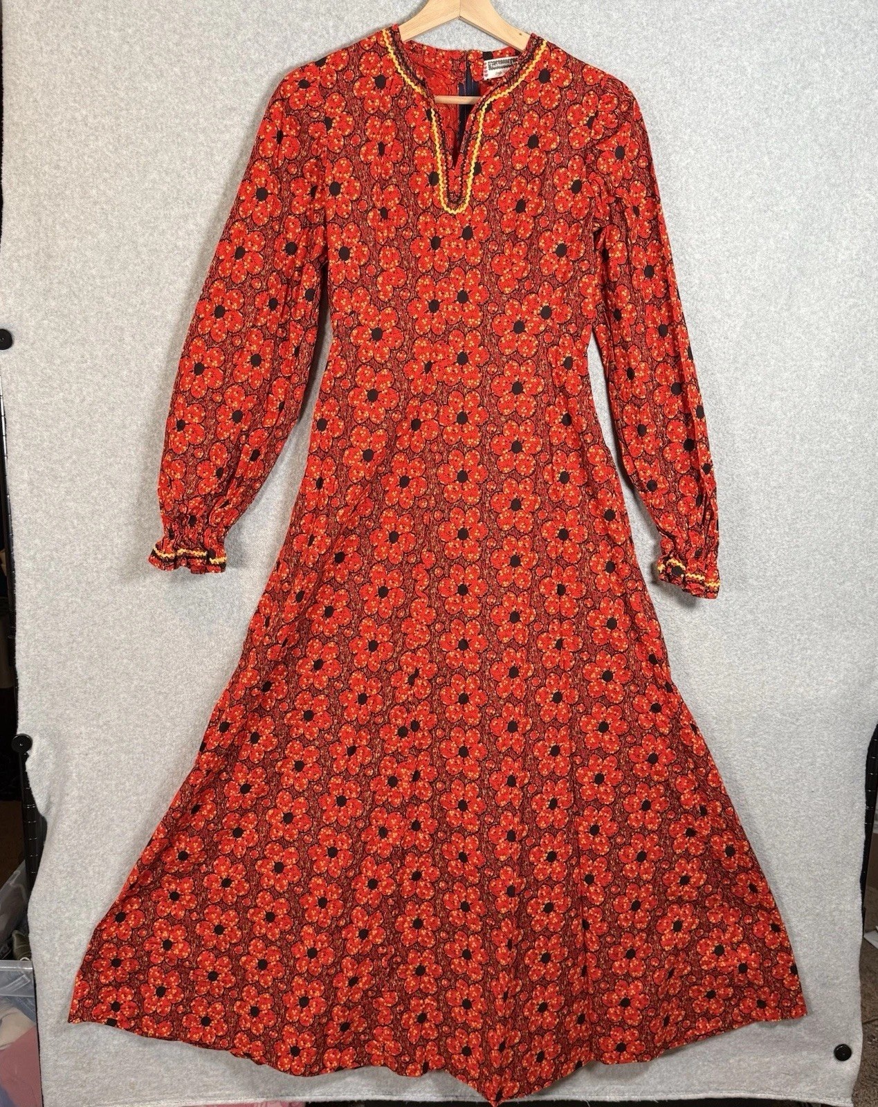 Vintage 70s Handmade Dress Womens XXS Red Black Floral Maxi Groovy