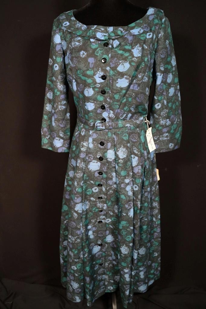 Vintage Deadstock 1960&rsquo;S Never Worn Green Floral Print Dress Size 4-6 With Tags