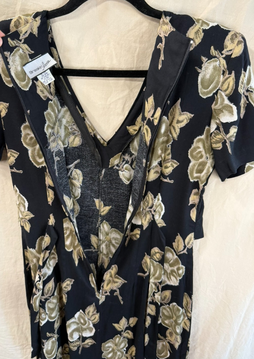 Vintage 1990s Kathie Lee Midi Dress Black Base Beige Floral Size 7/8