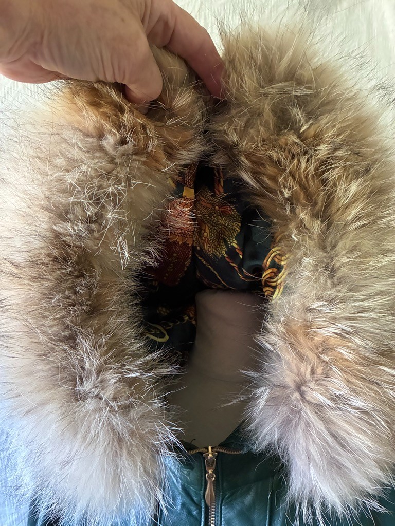 Jacqueline Ferrar Forest Green Leather Parka Coat Women&rsquo;s Large Coyote Fur Hood