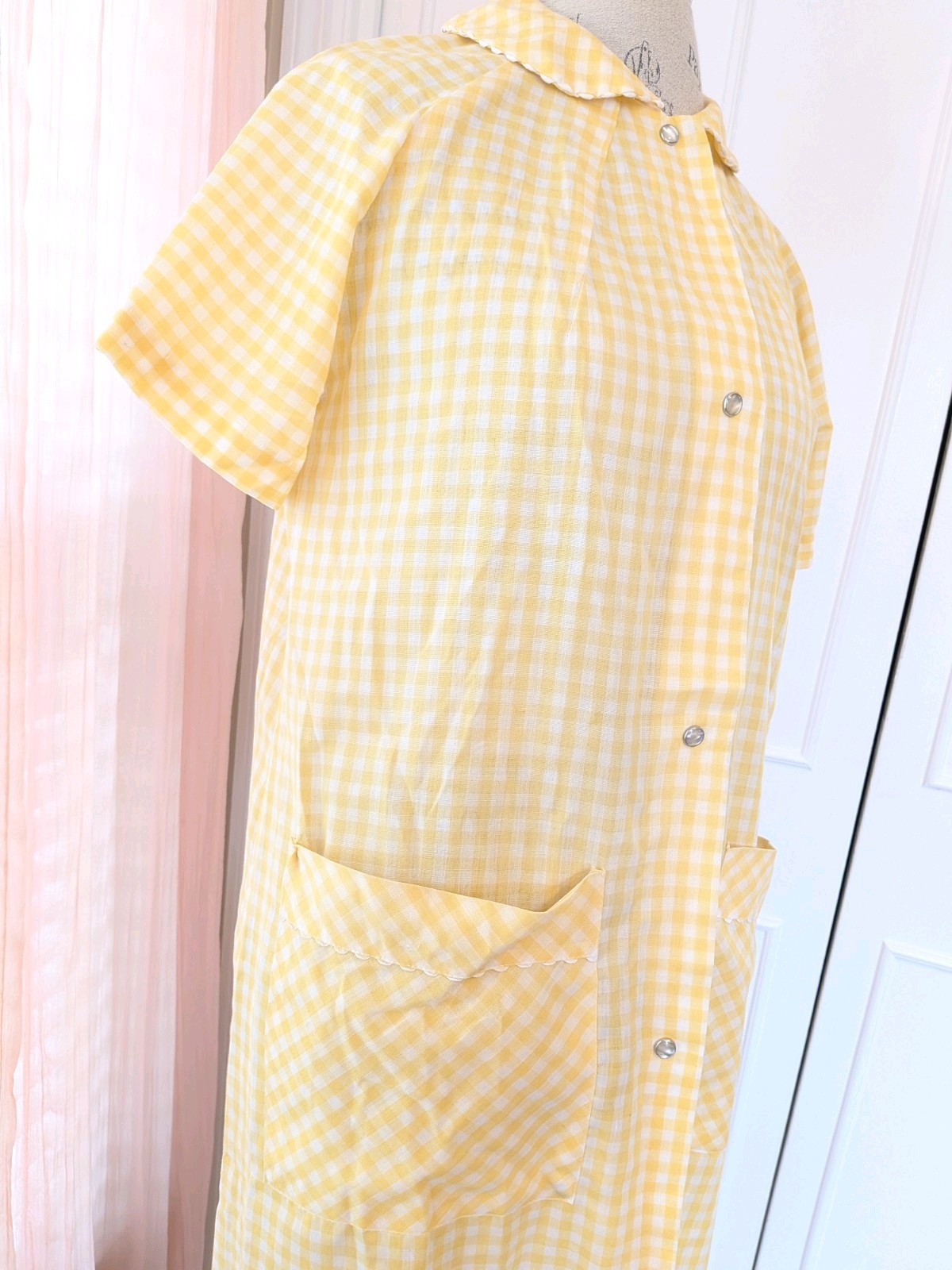 Vintage Yellow Checked Housecoat/Robe 1950/1960