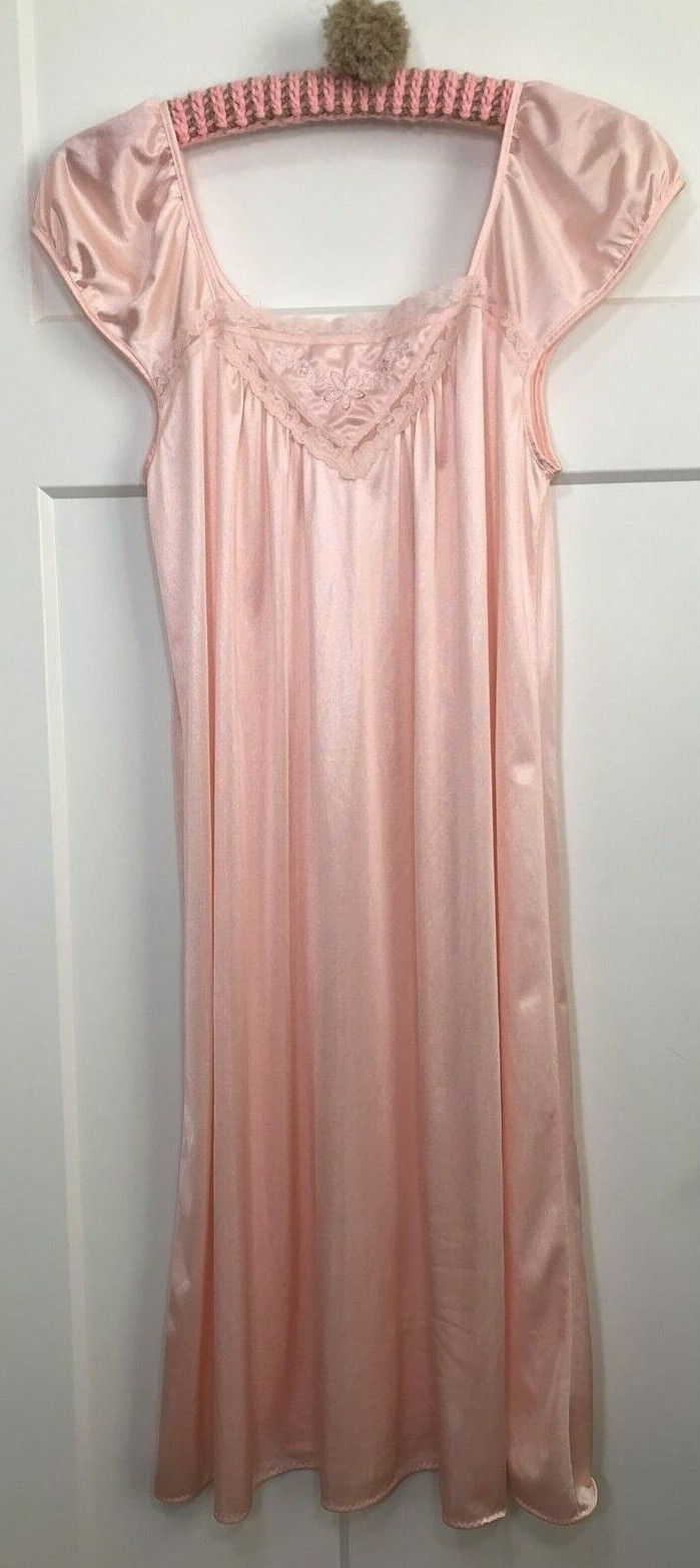 TEXSHEEN Babydoll Nightgown Embroidered Lace Floral Pink/Peach Small Vintage