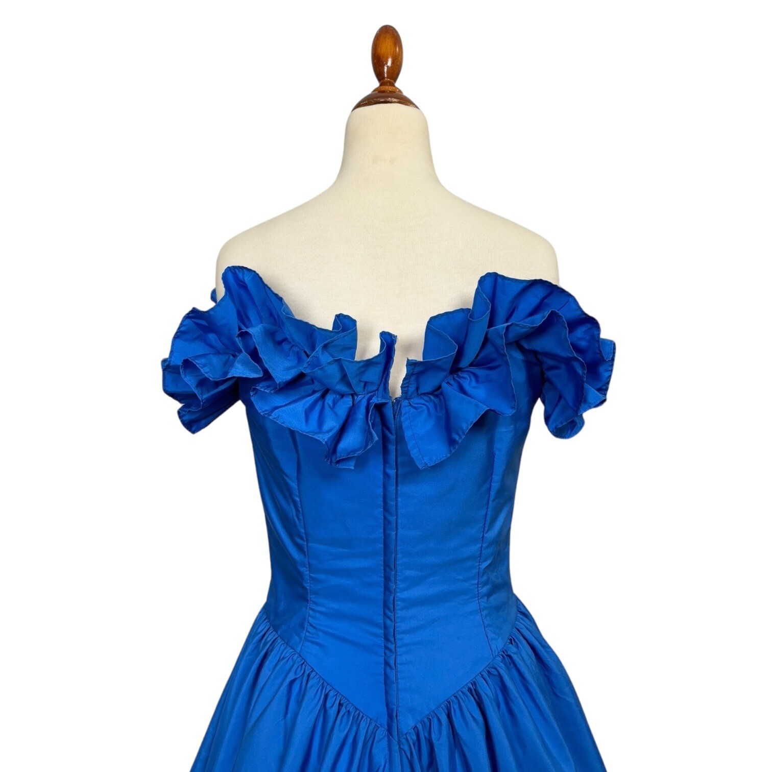 FLIRTATIONS Blue Colonial Victorian Gown Size 6 Vintage Alfred Angelo Dress