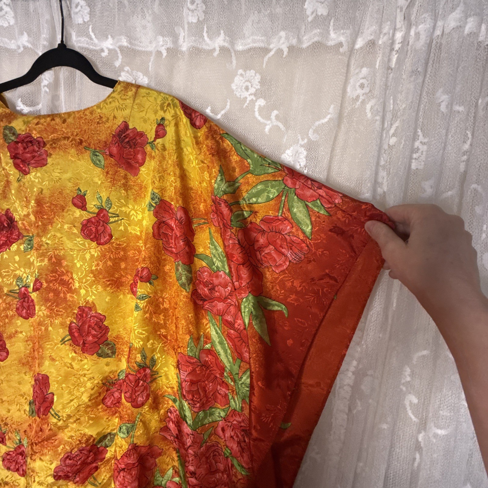 Vintage Simply Basic Multicolor Floral Jacquard One Size Pockets Muumuu Caftan