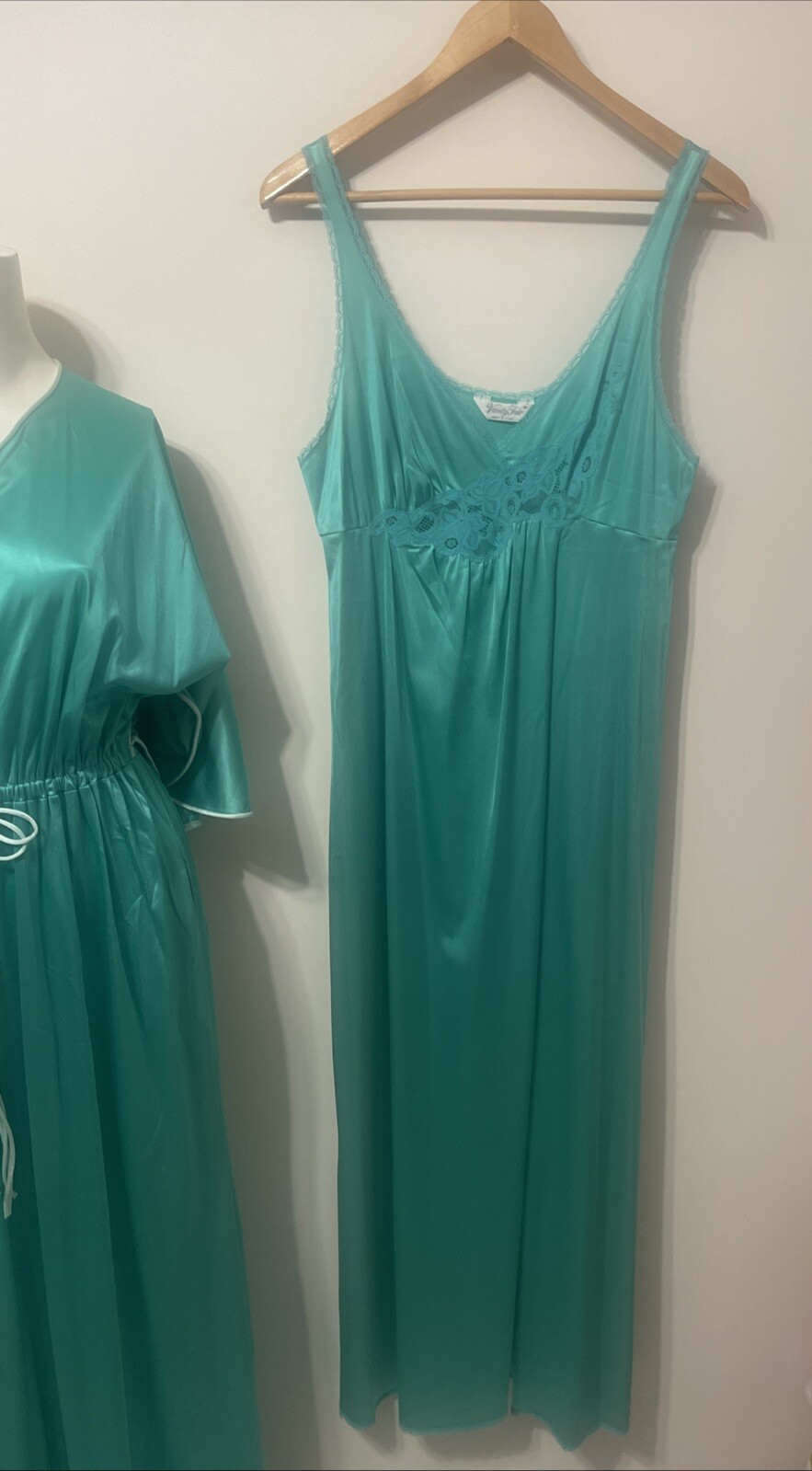 Vintage Vanity Fair Robe Peignoir Dressing Gown Womens M Flutter Teal Boudoir We