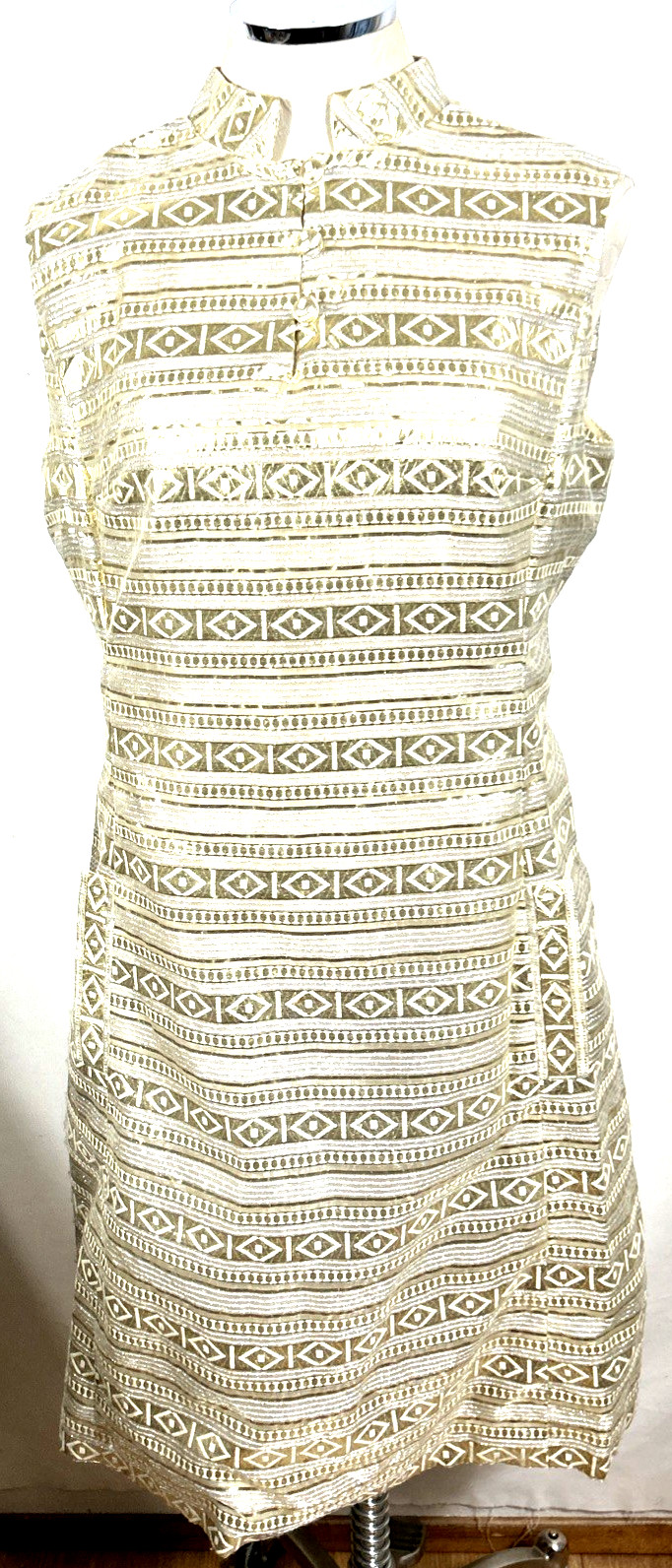 Laigion Dress Sz M Gold Lame Textured Aztec Print Pockets Zip Back Vintage