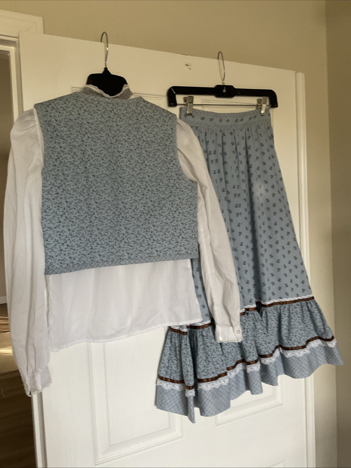GUNNE SAX PATTERN HANDMADE VINTAGE SKIRT AND QUILTED VEST WITH BLOUSE XS