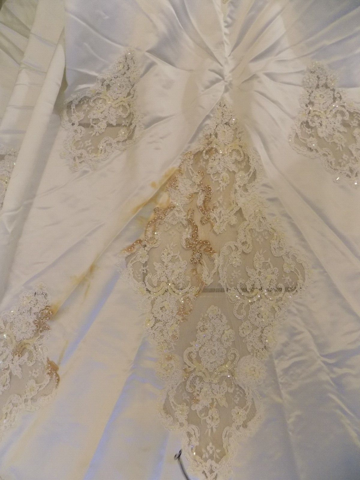 Vintage Demetrios For IIisa Size 12 Wedding Gown See All Photos & Description