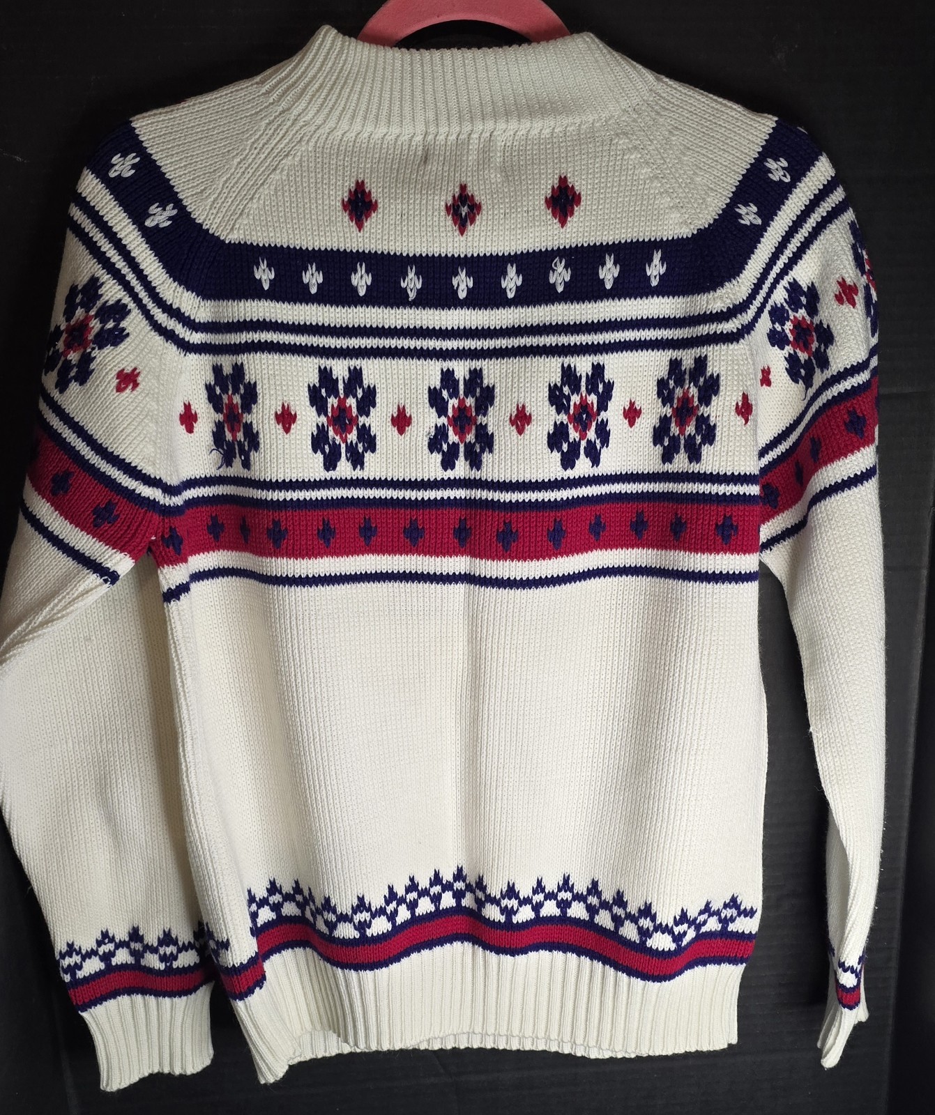 Vintage J. C. Penney Acrylic Snowflake Sweater Size Medium 70&rsquo;s-80&rsquo;s