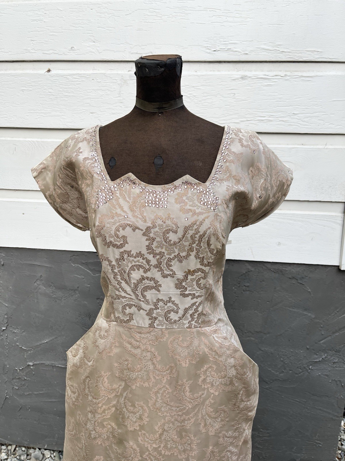 VTG 1950s Brocade Jacquard Rhinestone Cocktail Dress Hollywood Glam 31” Waist