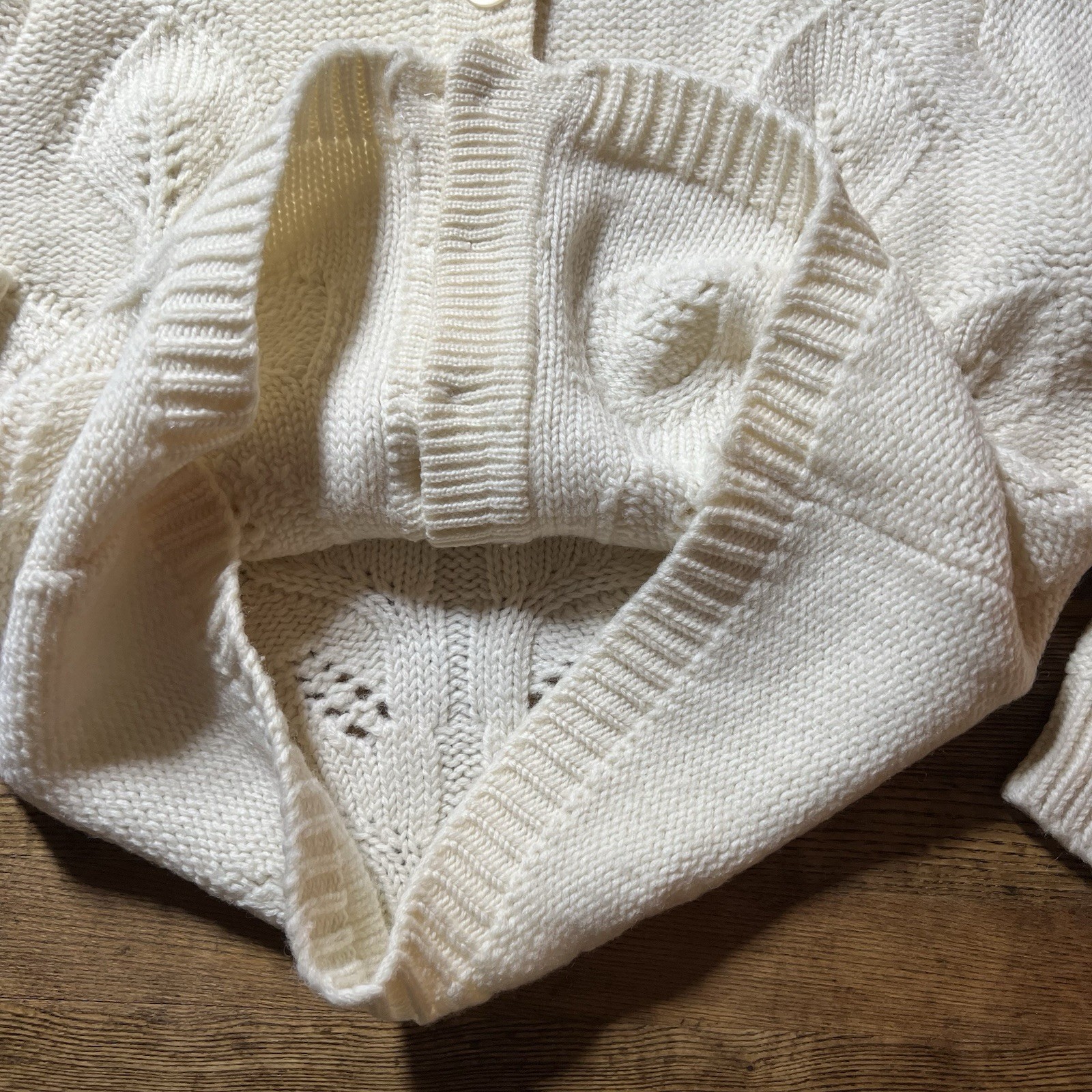 Vintage 60s Miles Sweaters Leaf Pattern Knit Cardigan Shawl Collar Wool Sweater
