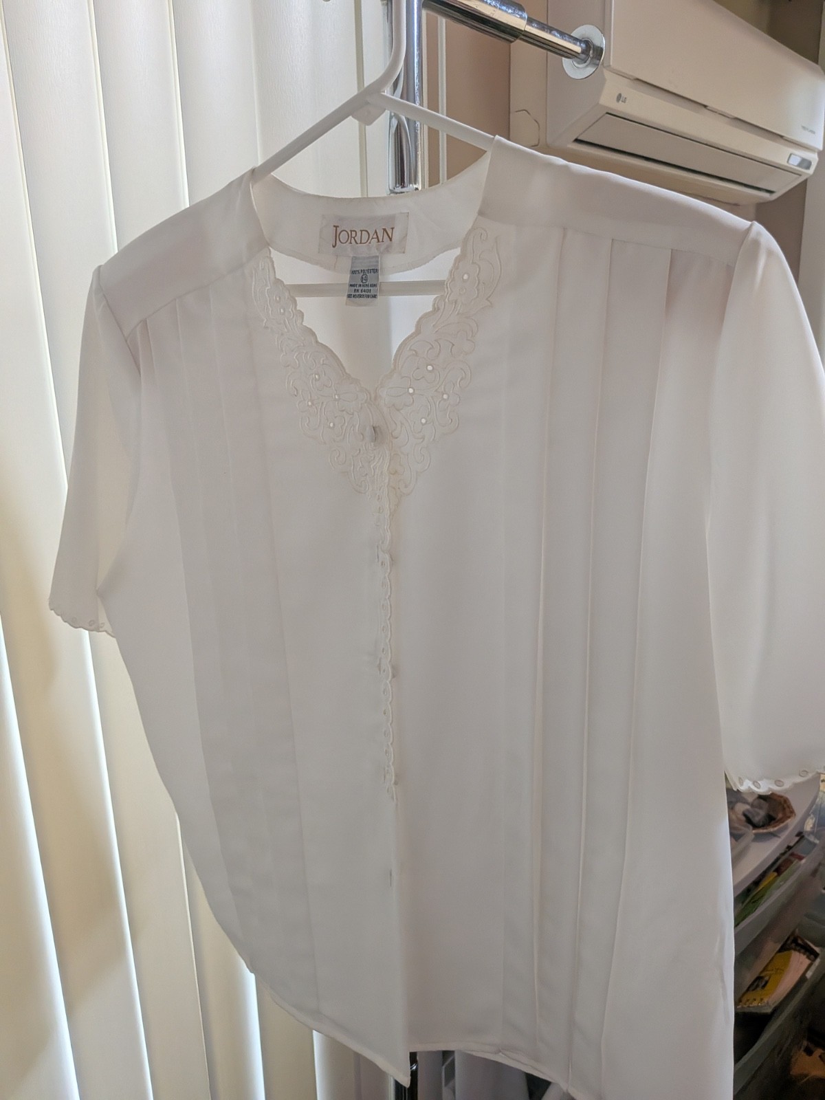 Vintage Jordan Blouse with Intricate Embroidered Lace Detailing