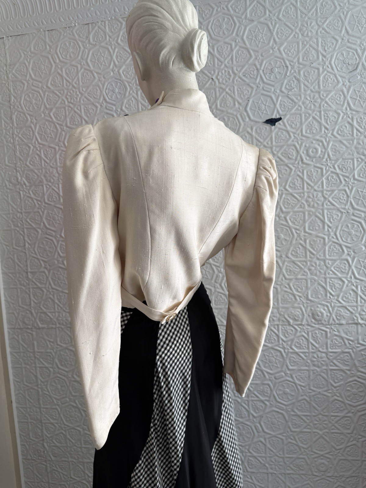 vintage 1980s silk jacket white rainbow designer cropped minimalist tailored S